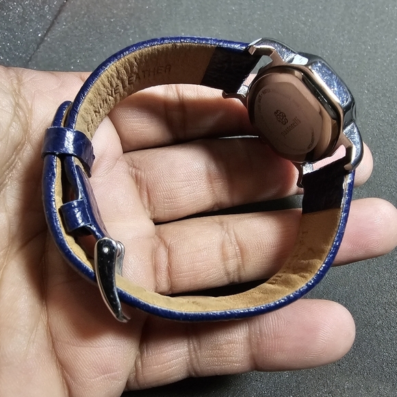 Pastorelli Ladies Quartz Watch Blue Dial Silver Tone Case Blue Strap Working sho - Picture 5 of 9